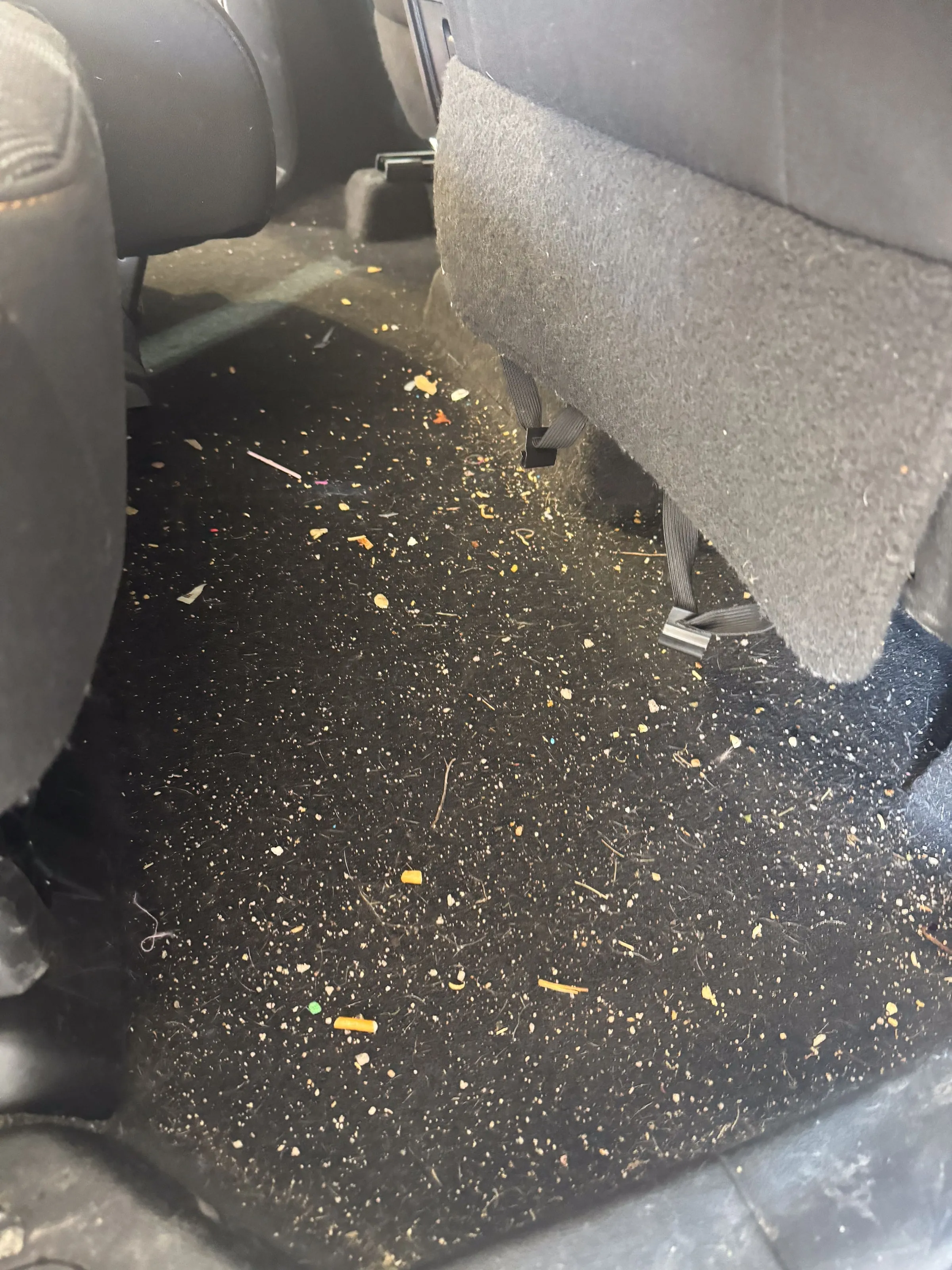 Before, Rear footwell, before and after the extractor